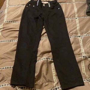 - Lulu lue black size 8